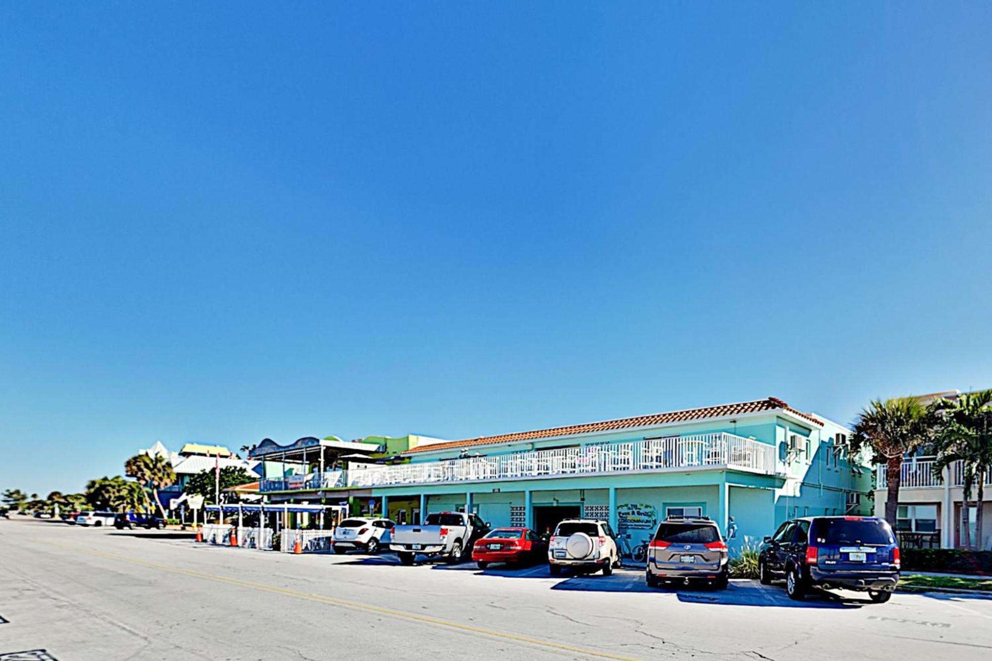 Pass-A-Grille Beach Retreat Unit 8 St. Pete Beach Buitenkant foto