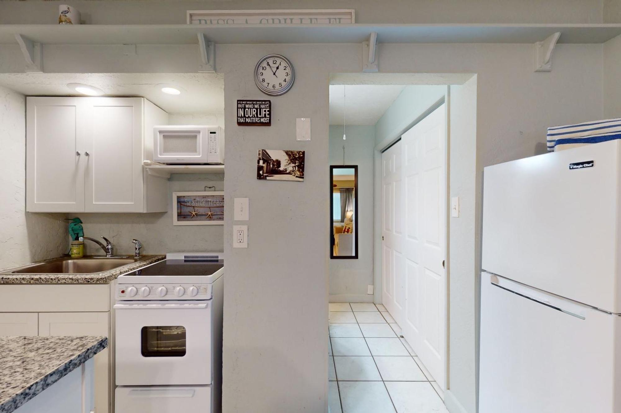 Pass-A-Grille Beach Retreat Unit 8 St. Pete Beach Buitenkant foto