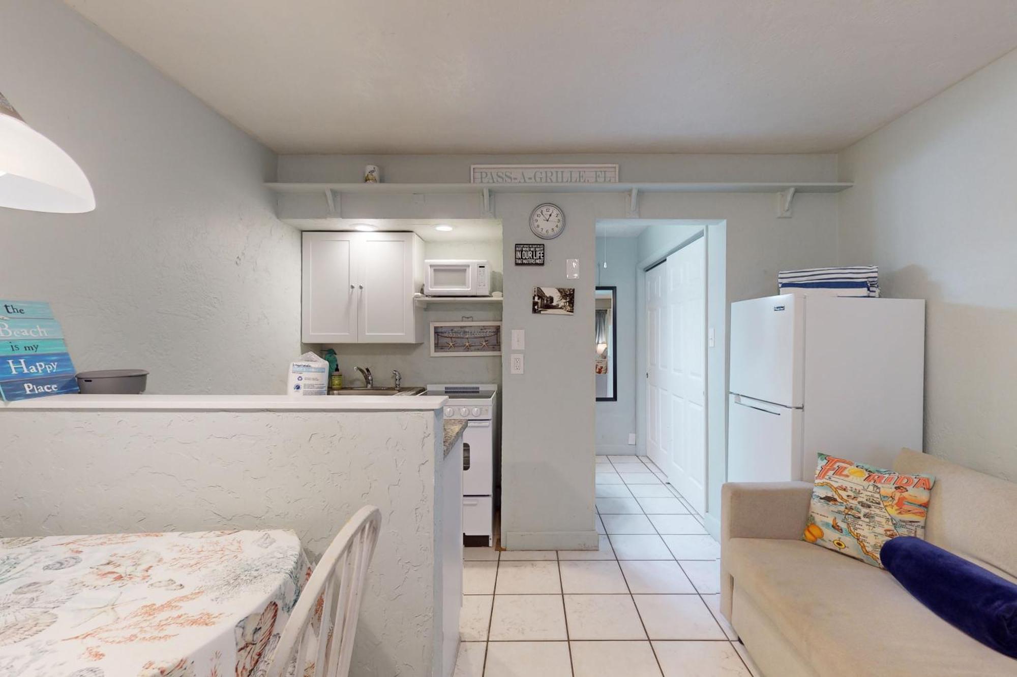 Pass-A-Grille Beach Retreat Unit 8 St. Pete Beach Buitenkant foto